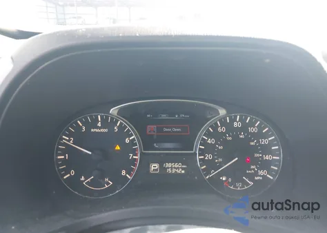 2015 Nissan Pathfinder Platinum из США, поврежденный, VIN 5N1AR2MMXFC716961